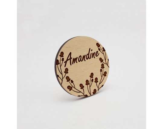Badge en bois prénom personnalisé, végétal, mariage, baptême, séminaire