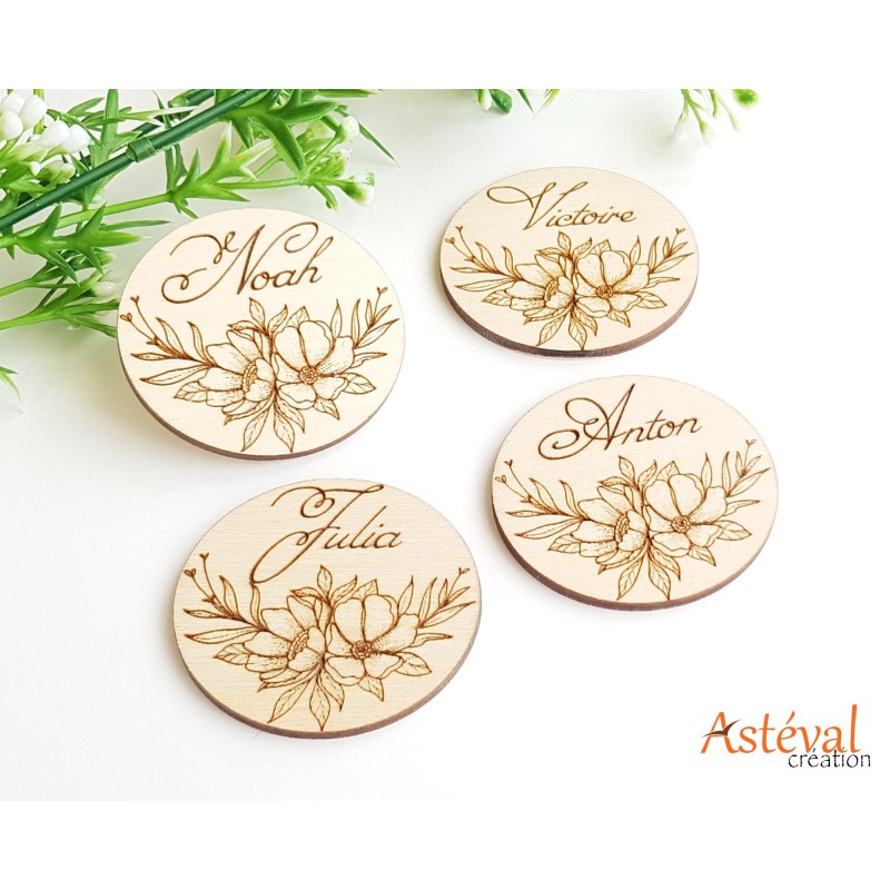 Marque place floral champêtre en bois personnalisé