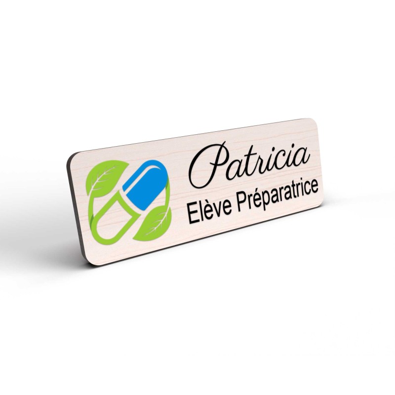Badge préparatrice en bois et couleur personnalisé