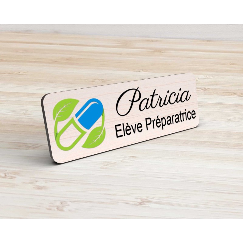 Badge préparatrice en bois et couleur personnalisé