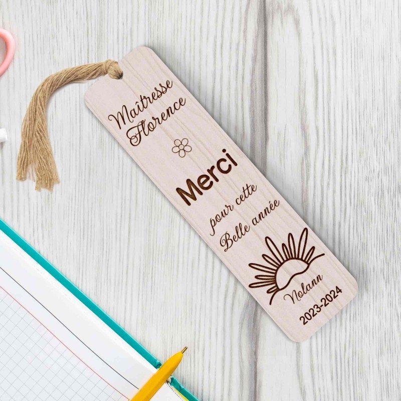 Marque page en bois personnalisable Maîtresse Maitre cadeau noël sapin