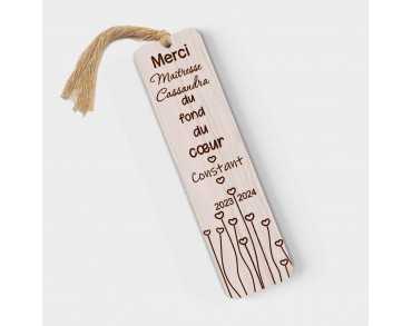 Marque page en bois personnalisable Maîtresse Maitre fleur cœur