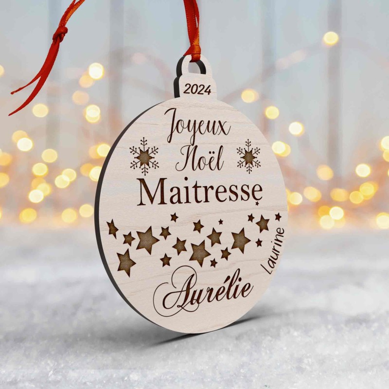 Boule de Noël en bois personnalisée maîtresse, maître, atsem, nounou étoiles