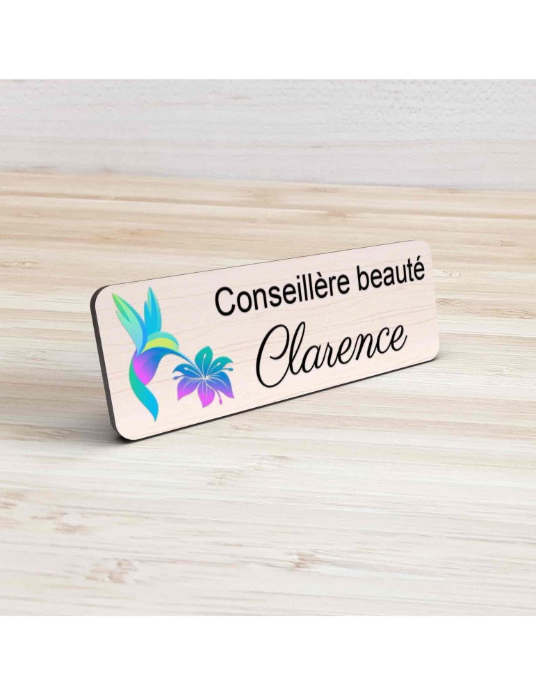 Badge esthéticienne Personnalisable spécialistes bien être, conseillère beauté, sophrologue bois, or brossé, argent brossé acryl