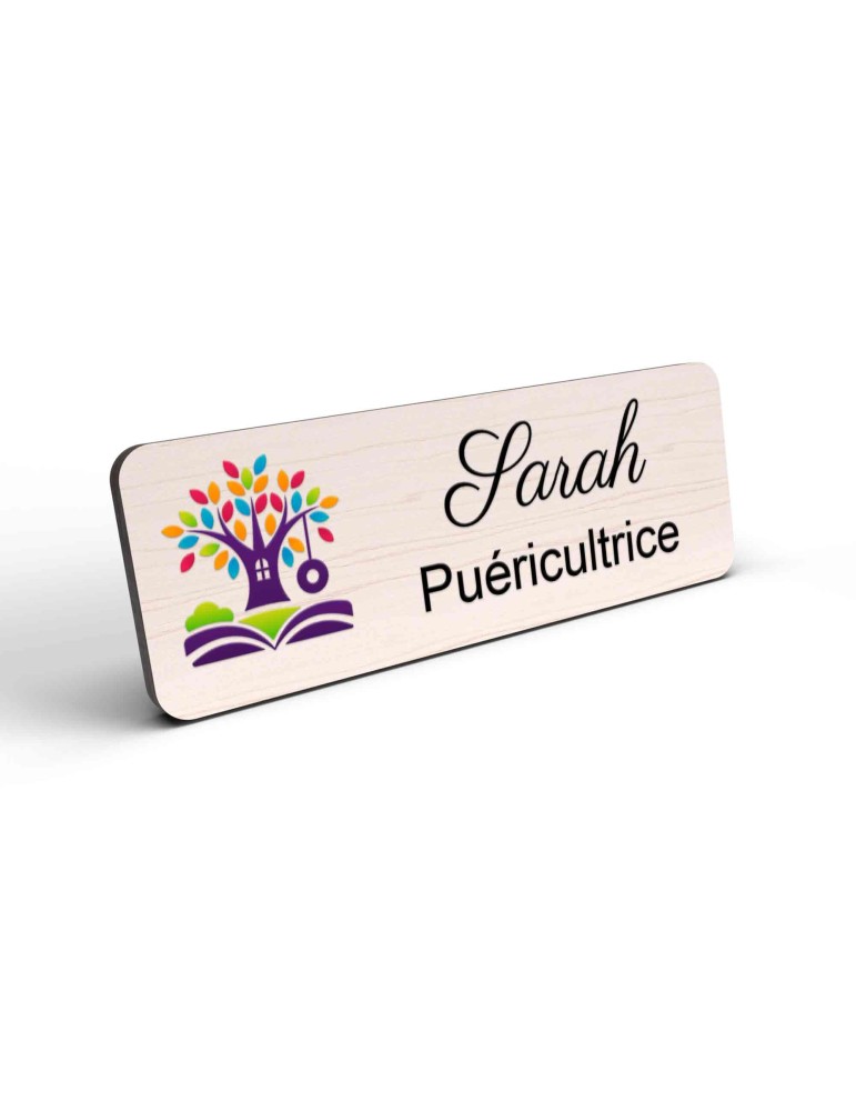 Badge puéricultrice personnalisé Petite enfance couleur