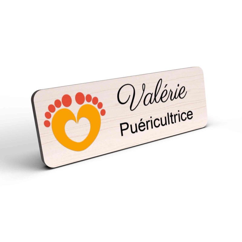 Badge puéricultrice personnalisé Petite enfance couleur