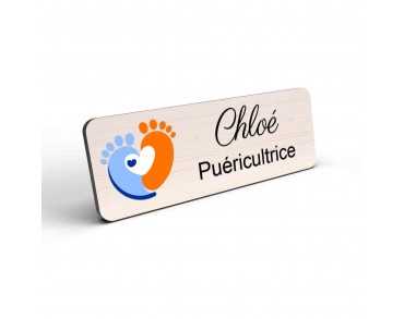 Badge puéricultrice personnalisé Petite enfance couleur