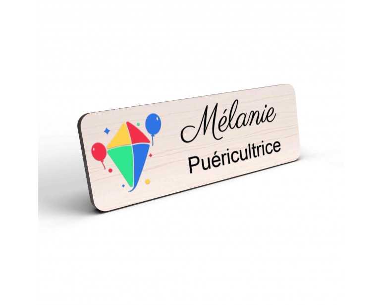 Badge puéricultrice personnalisé Petite enfance couleur