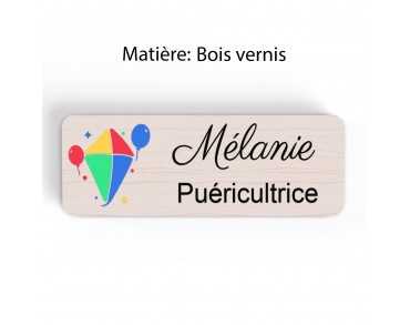 Badge puéricultrice personnalisé Petite enfance couleur