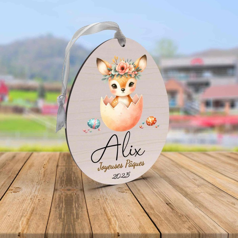 Œuf de Pâques Personnalisé biche, Décoration en Bois, Prénom et Année, Cadeau Souvenir Unique pour Enfant et Famille