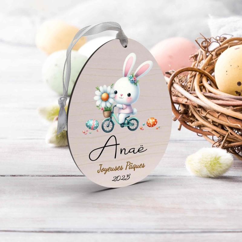 Œuf de Pâques Personnalisé avec lapin vélo, Décoration en Bois, Prénom et Année, Cadeau Souvenir Unique pour Enfant et Famille