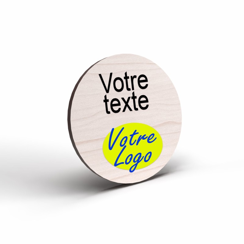 Badge en bois personnalisé – 3 tailles – Attache au choix