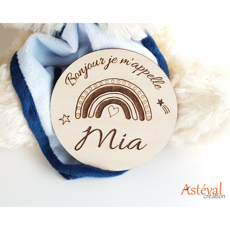 Annonce naissance bébé en bois arc en ciel