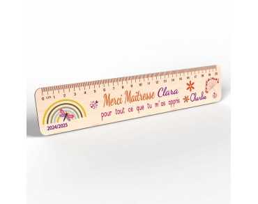 Règle en Bois Personnalisée – Cadeau Unique pour Maîtresse, Maître, ATSEM
