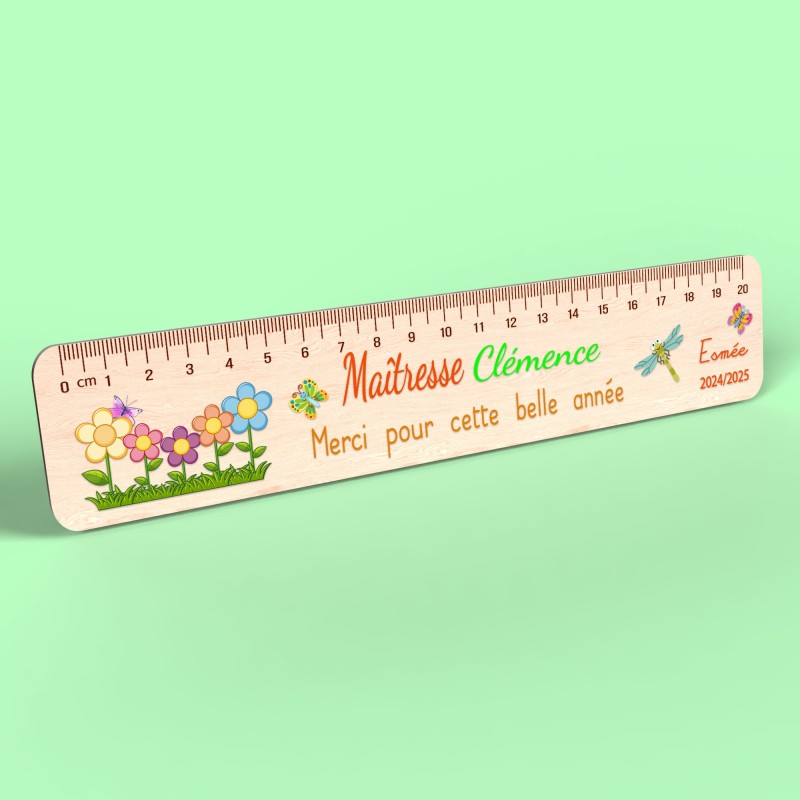 Règle en Bois Personnalisée – Cadeau Unique pour Maîtresse, Maître, ATSEM