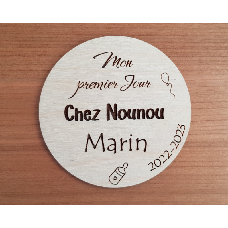 Carte bois mon premier jour personnalisée pour photo nounou atsem tata tati mam