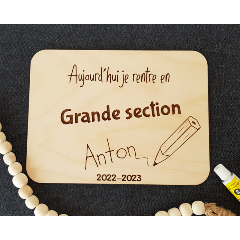 Panneau bois rentrée scolaire personnalisée pour photo souvenir premier jour école maternelle primaire