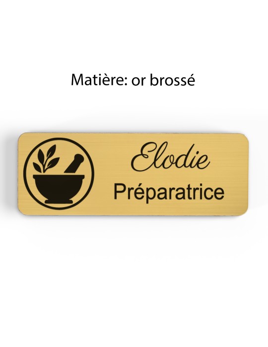 Badge personnalisé préparatrice, motif pharmacie et préparation, finition or brossé