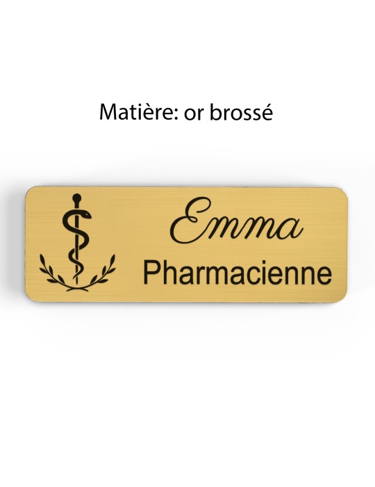 Badge personnalisé pharmacienne, motif pharmacie et caducée, finition or brossé