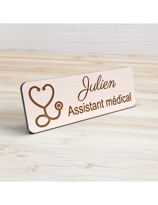 Badge personnalisé assistant médical, motif accueil et santé, vue de présentation
