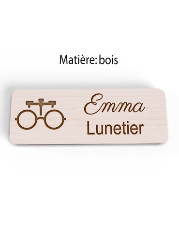 Badge personnalisé lunetier, motif optique et lunetterie, vue en biais 2