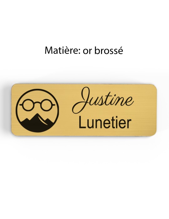 Badge personnalisé lunetier, motif optique et lunetterie, finition or brossé