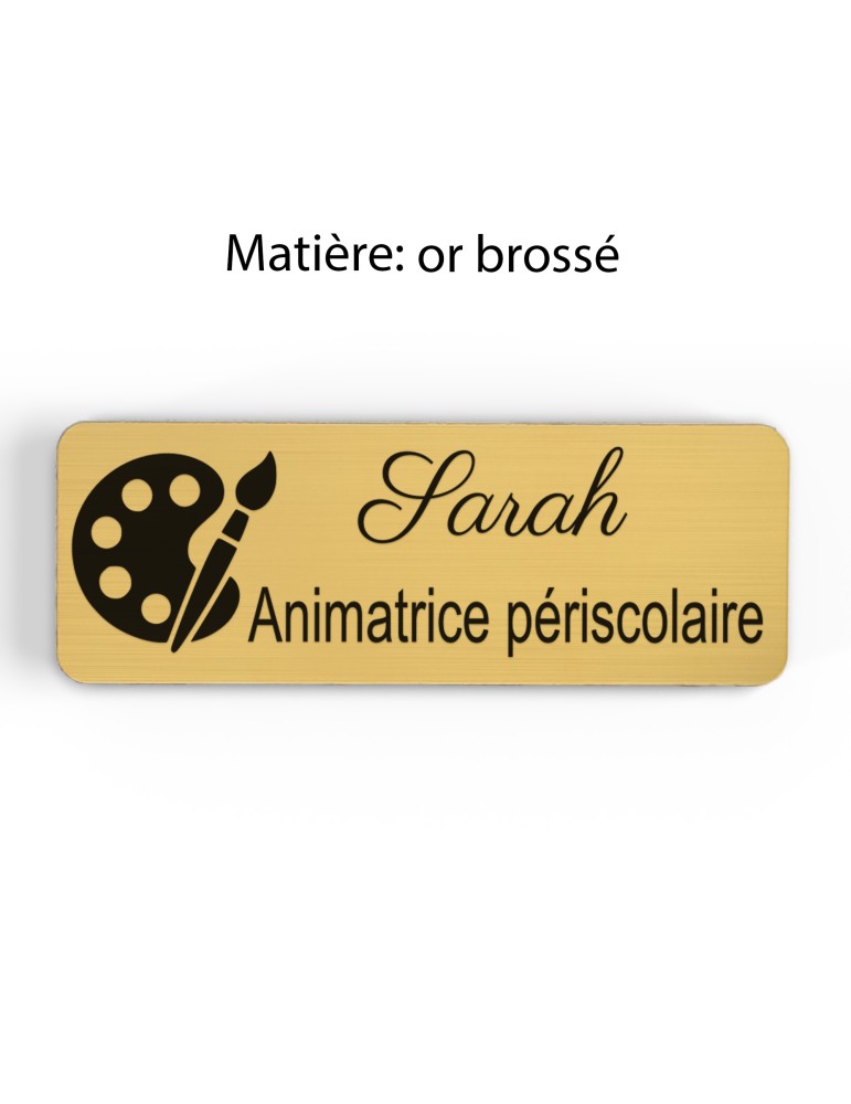 Badge personnalisé animatrice périscolaire, motif animation et activités pour enfants, finition or brossé