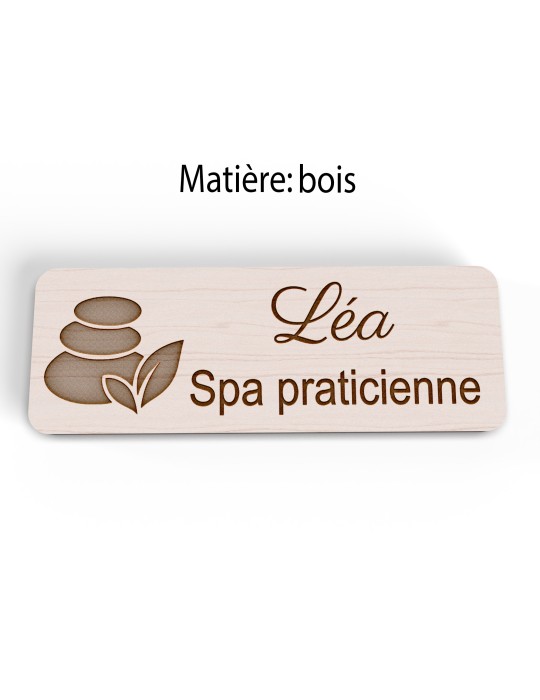 Badge personnalisé spa praticienne, motif spa et détente, version bois vue à plat