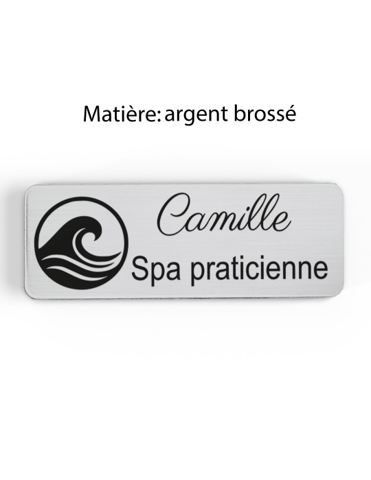 Badge personnalisé spa praticienne, motif spa et détente, finition argent brossé