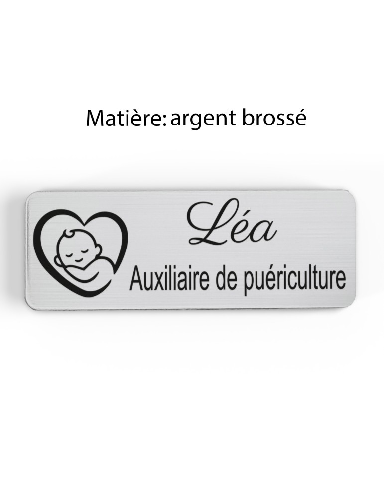 Badge personnalisé auxiliaire de puériculture, motif bébé et soins de puériculture, finition argent brossé