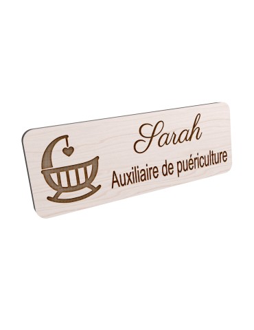 Badge personnalisé auxiliaire de puériculture