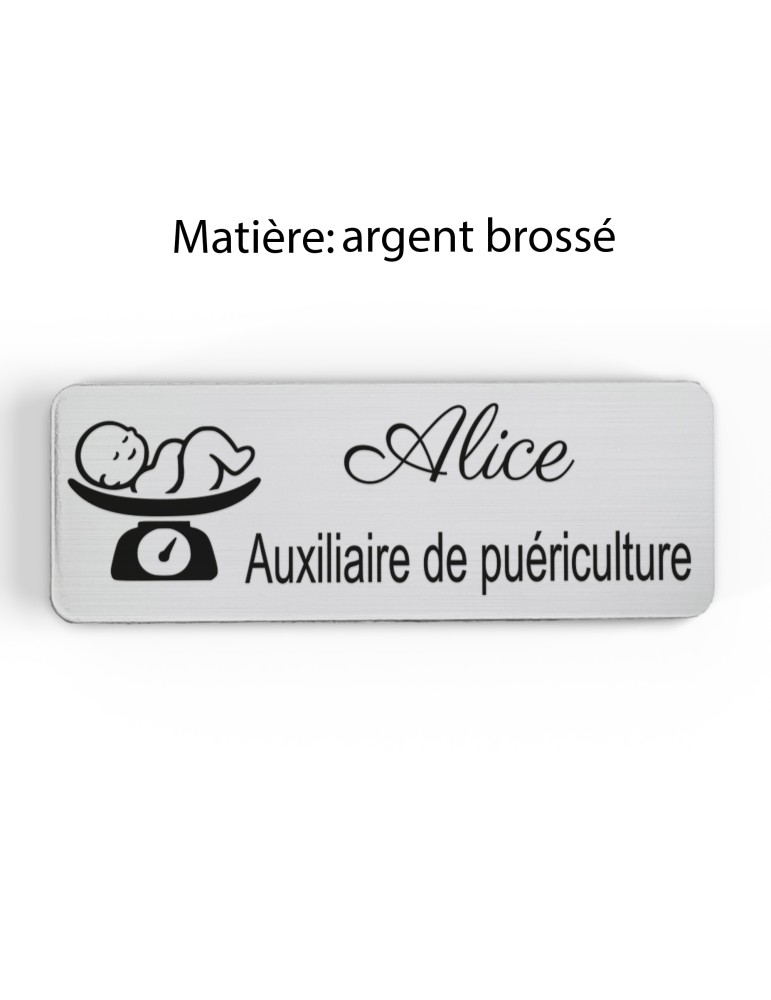 Badge personnalisé auxiliaire de puériculture, motif bébé et soins de puériculture, finition argent brossé