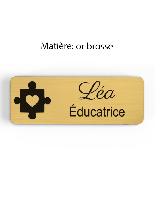 Badge personnalisé éducatrice, motif éducation et développement de l'enfant, finition or brossé