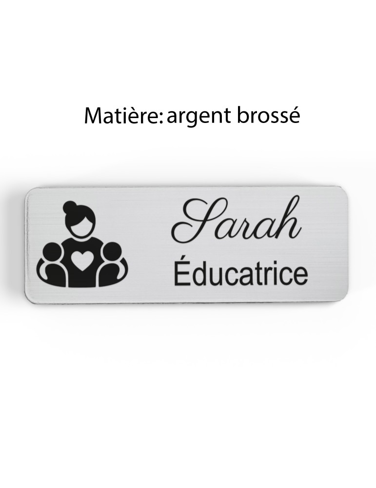 Badge personnalisé éducatrice, motif éducation et développement de l'enfant, finition argent brossé