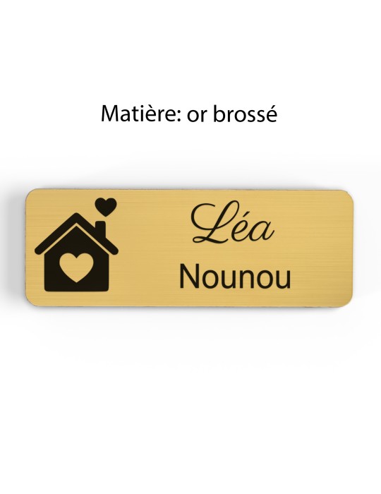 Badge personnalisé nounou, motif enfance et garde à domicile, finition or brossé