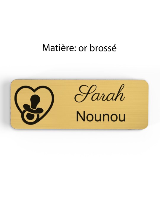 Badge personnalisé nounou, motif enfance et garde à domicile, finition or brossé
