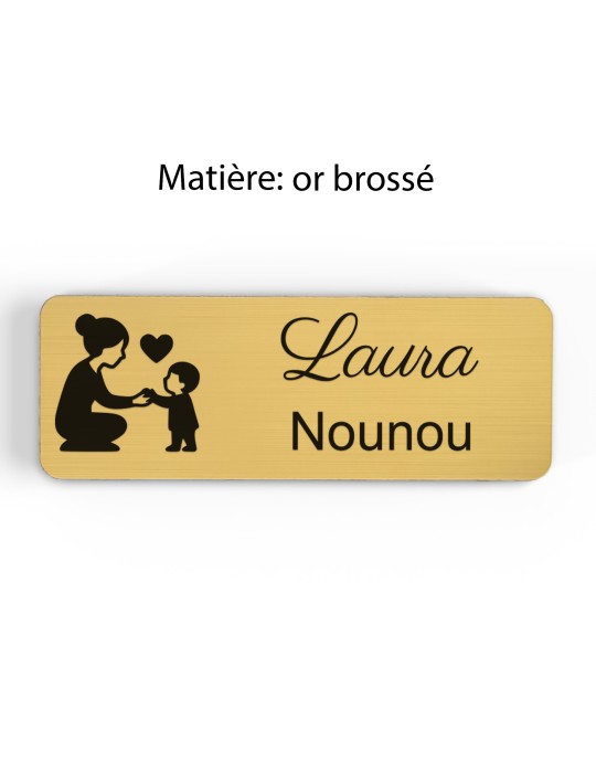 Badge personnalisé nounou, motif enfance et garde à domicile, finition or brossé