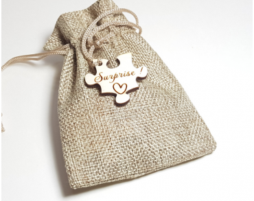 Puzzle carré en bois personnalisé - demande témoin mariage escarpins