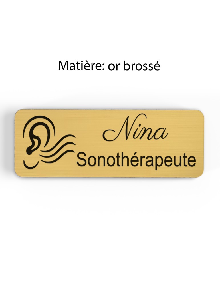 Badge personnalisé sonothérapeute, motif sonothérapie et vibrations sonores, finition or brossé