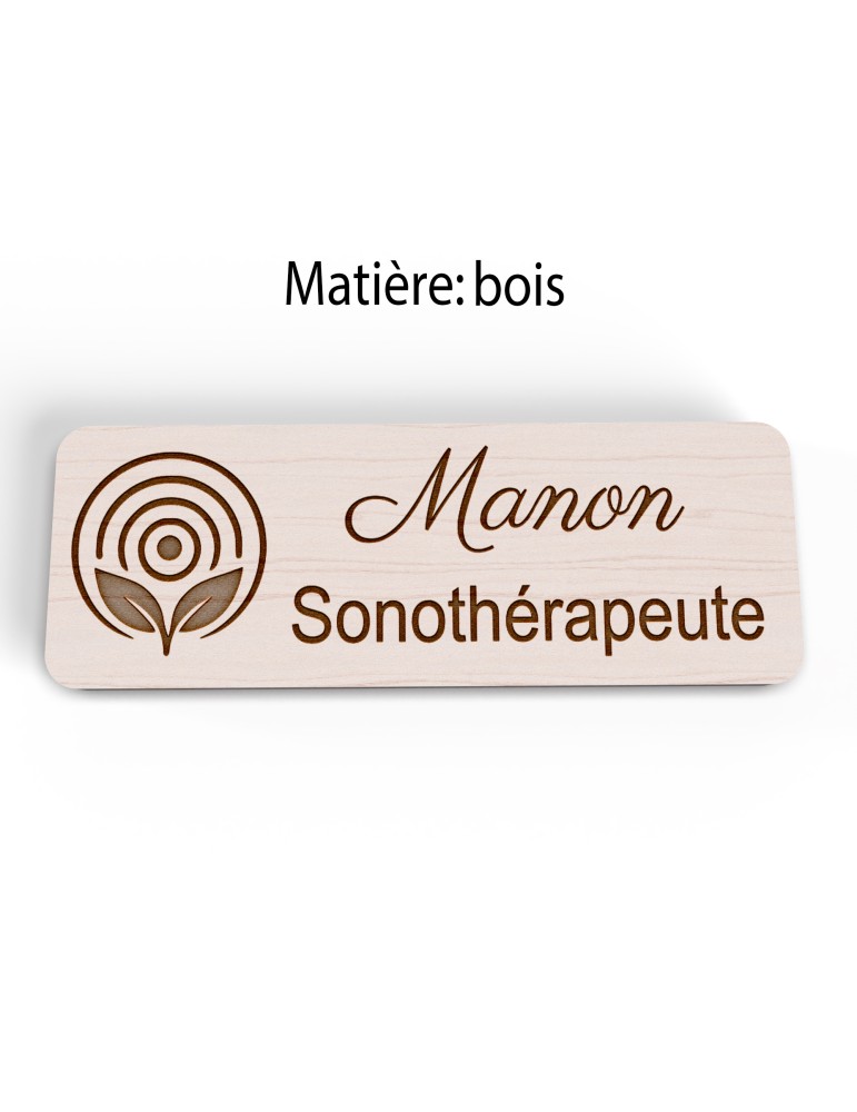 Badge personnalisé sonothérapeute, motif sonothérapie et vibrations sonores, version bois vue à plat