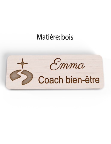 Badge personnalisé coach bien-être, motif coaching et épanouissement, vue en biais 2
