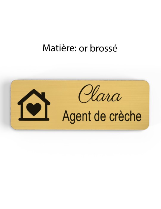 Badge personnalisé agent de crèche, motif crèche et accueil des jeunes enfants, finition or brossé