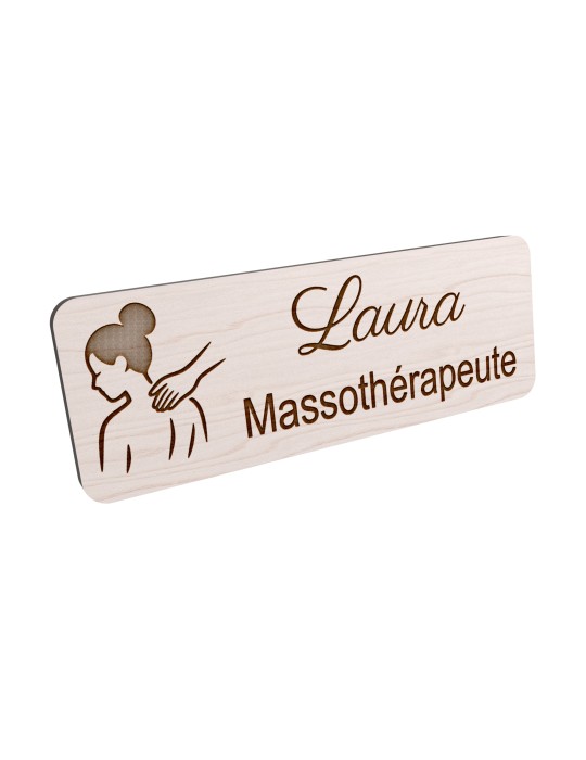 Badge personnalisé massothérapeute, motif massage et détente, vue en biais