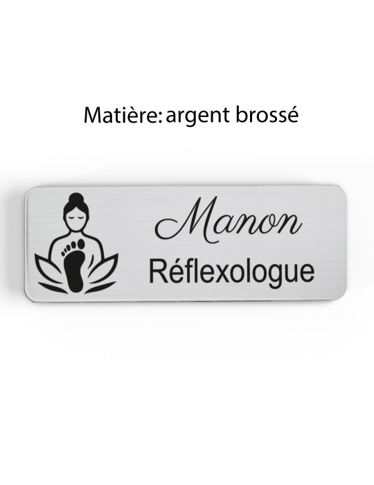 Badge personnalisé réflexologue, motif réflexologie plantaire et palmaire, finition argent brossé