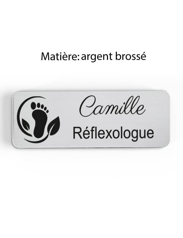 Badge personnalisé réflexologue, motif réflexologie plantaire et palmaire, finition argent brossé