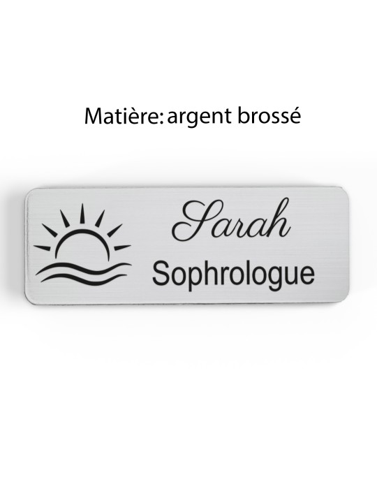 Badge personnalisé sophrologue, motif sophrologie et respiration, finition argent brossé