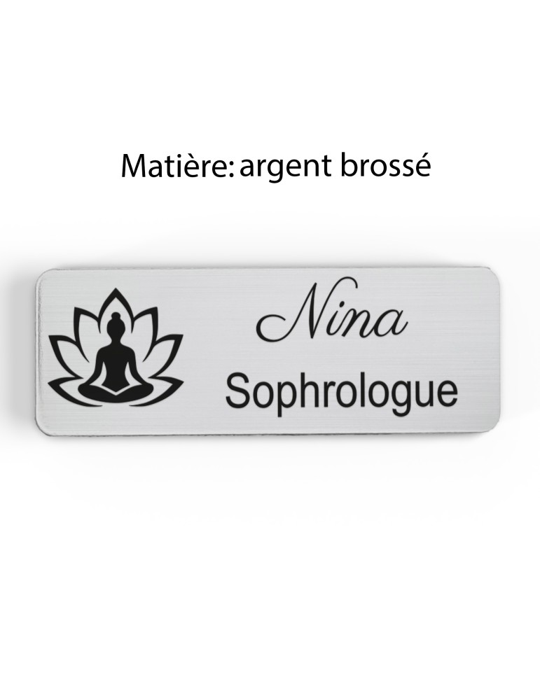 Badge personnalisé sophrologue, motif sophrologie et respiration, finition argent brossé