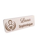Badge personnalisé sophrologue, motif sophrologie et respiration, vue en biais
