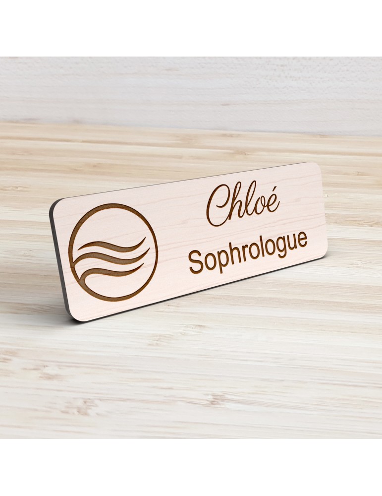 Badge personnalisé sophrologue, motif sophrologie et respiration, vue de présentation
