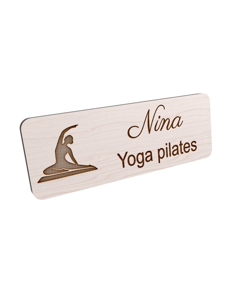 Badge personnalisé yoga et pilates, motif yoga, Pilates et mouvement, vue en biais